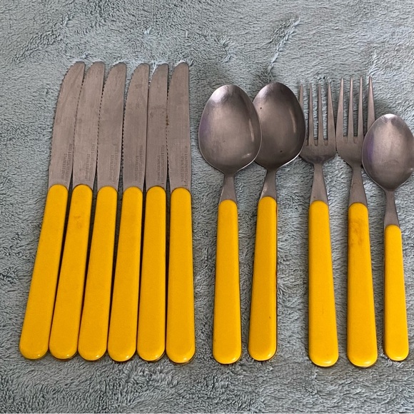 Reed & Barton Yellow Flatware - Picture 1 of 4